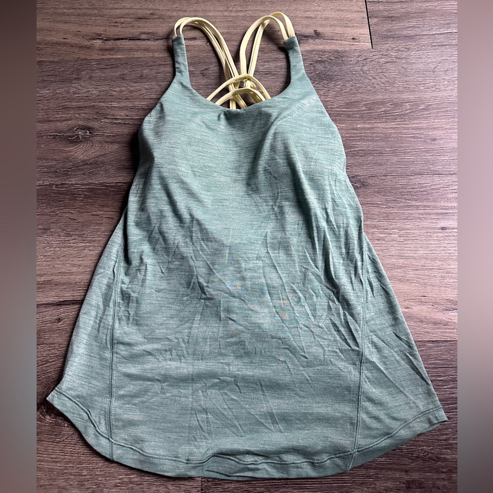 Lululemon Open Back - Built in Bra Tank - Size 4